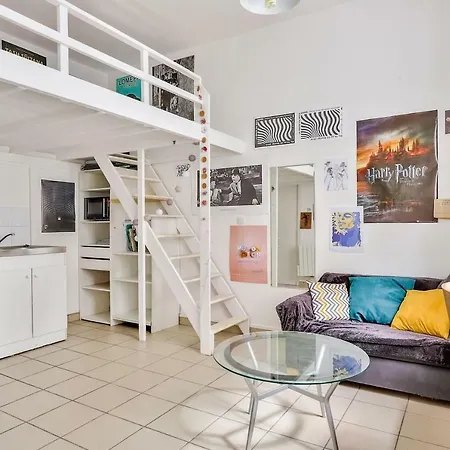 Charming Studio For Two People Apartment Nantes