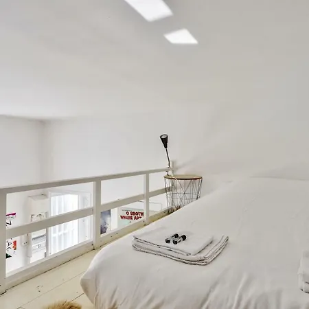 Charming Studio For Two People Nantes