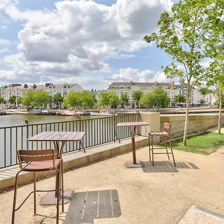 Charming Studio For Two People Nantes