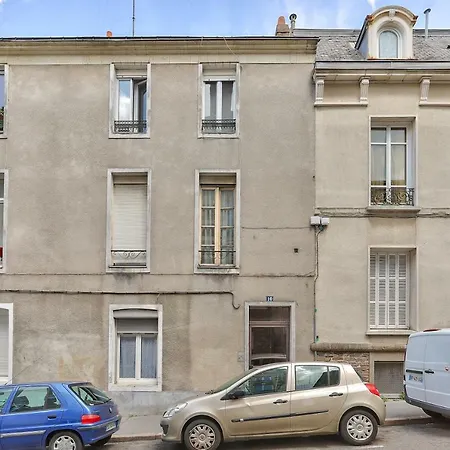 Charming Studio For Two People * Nantes